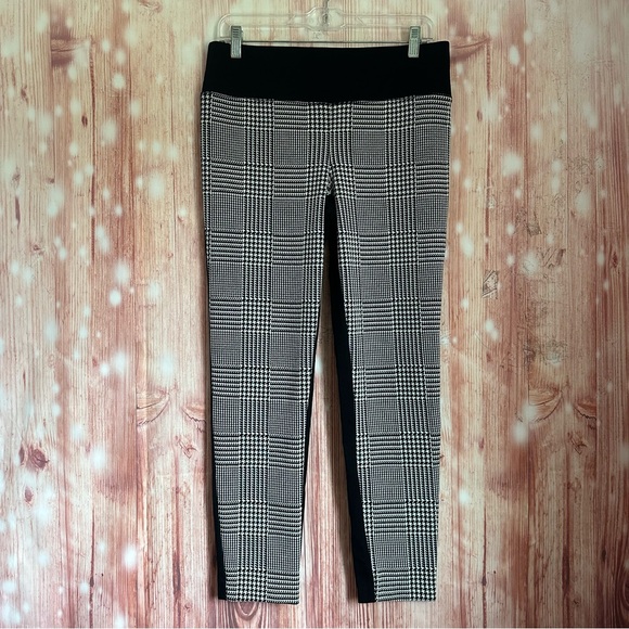 INC Black Houndstooth Front Ponte Knit Leggings - Picture 2 of 9